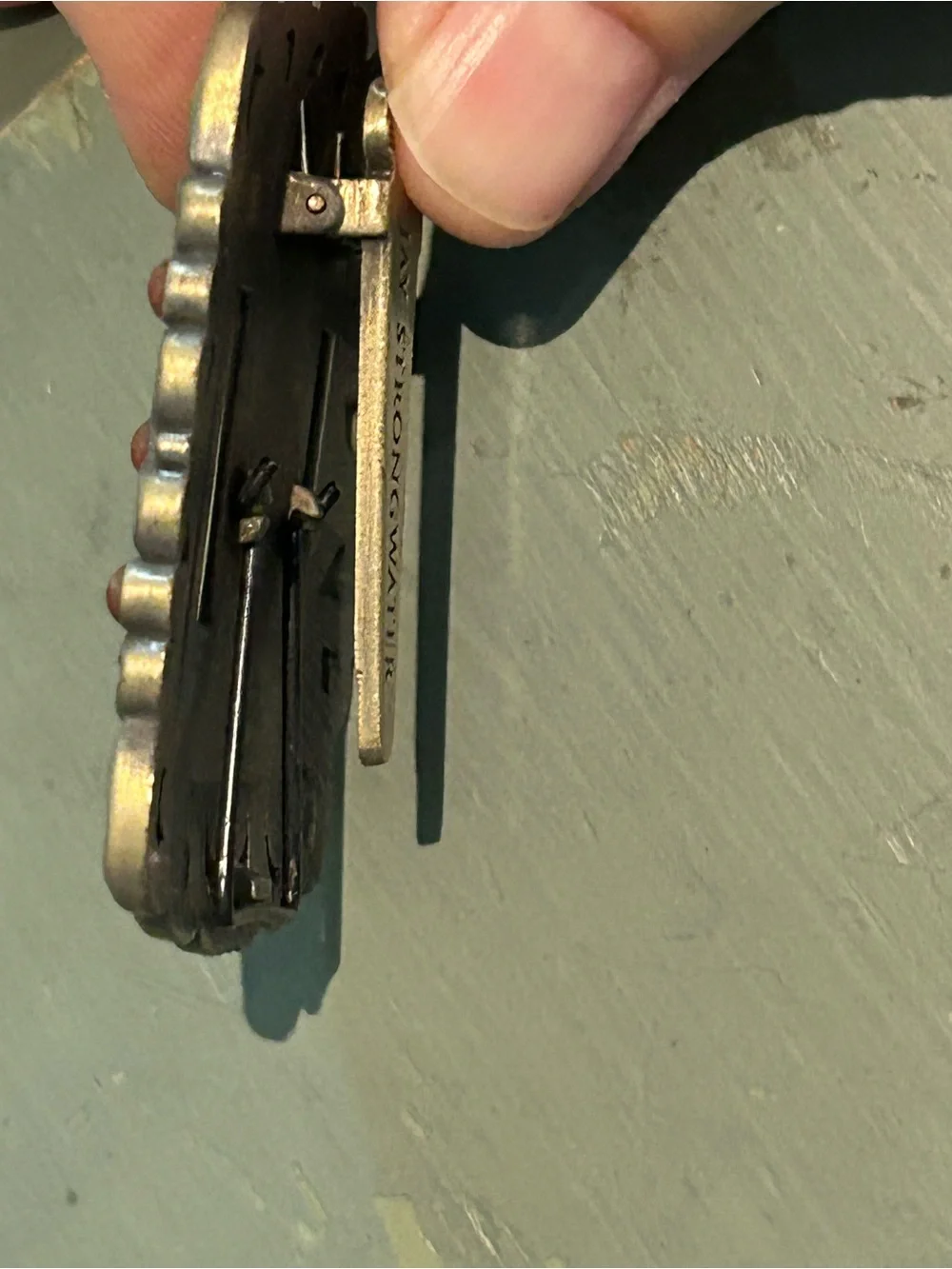 Jay Strongwater dual scrollwork